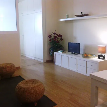 E River Views - 1 Bedroom